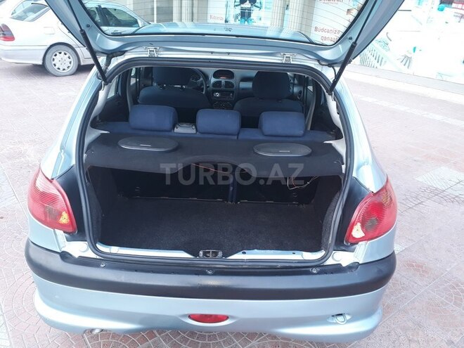 Peugeot 206 2004, 141,000 km - 1.4 l - Bakı