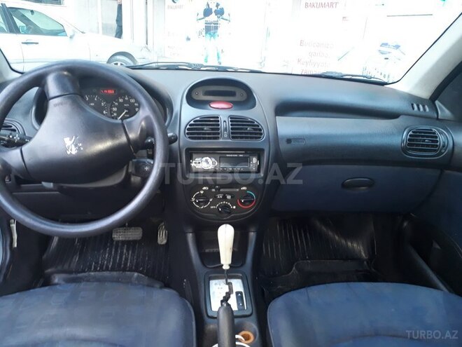 Peugeot 206 2004, 141,000 km - 1.4 l - Bakı