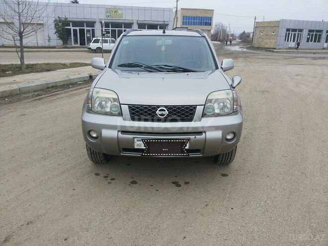 Nissan X-Trail 2004, 13,700 km - 0.2 l - Yevlax