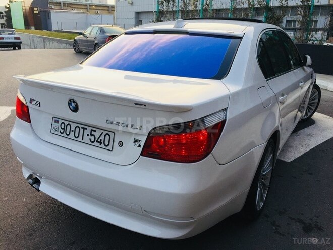 BMW 530 2006, 150,000 km - 3.0 l - Bakı