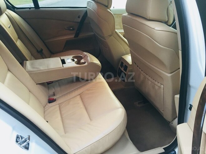 BMW 530 2006, 150,000 km - 3.0 l - Bakı