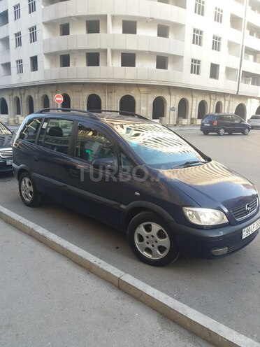 Opel Zafira 2001, 202,000 km - 2.2 л - Bakı