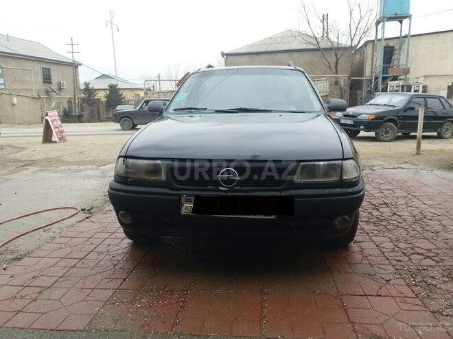 Opel Astra 1996, 278,000 km - 1.6 l - Bakı