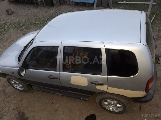 Chevrolet Niva 2006, 175,236 km - 1.7 l - Yardımlı