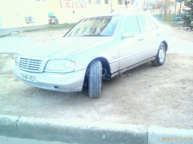 Mercedes C 180 1997, 352,000 km - 1.8 l - Bakı