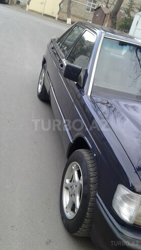 Mercedes 190 1991, 303,253 km - 2.0 l - Bakı