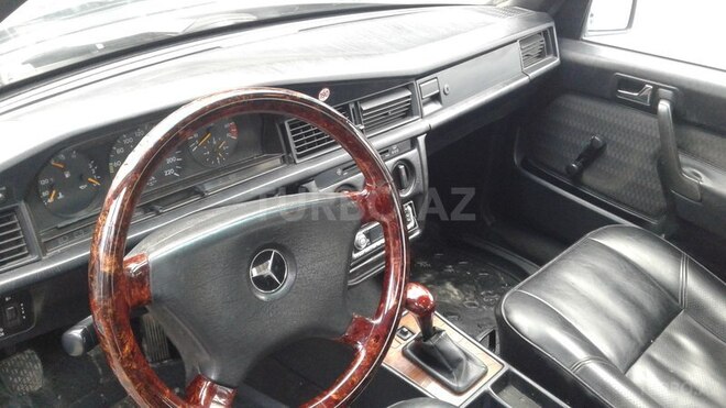 Mercedes 190 1991, 303,253 km - 2.0 l - Bakı
