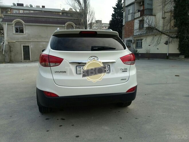Hyundai ix35 2011, 92,000 km - 2.4 l - Bakı