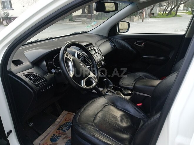 Hyundai ix35 2011, 92,000 km - 2.4 l - Bakı