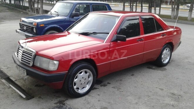 Mercedes 190 1991, 217,425 km - 2.0 л - Sumqayıt
