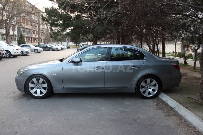 BMW 530 2004, 226,000 km - 3.0 l - Bakı