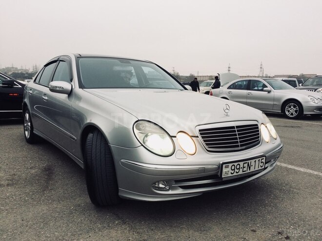 Mercedes E 270 2003, 166,378 km - 0.3 л - Bakı