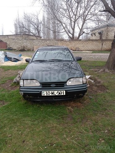 Ford  1992, 360,000 km - 2.0 l - Bərdə