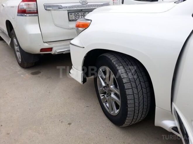 Toyota Land Cruiser 2013, 70,000 km - 4.0 l - Bakı
