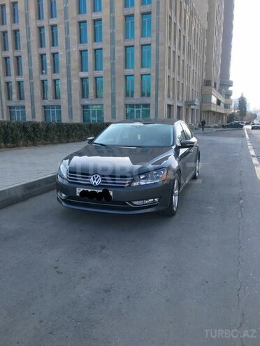 Volkswagen Passat 2013, 39,000 km - 1.8 л - Bakı