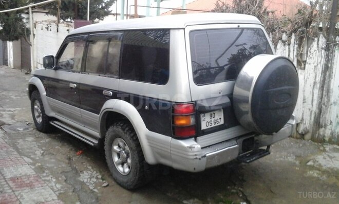 Mitsubishi Pajero 1994, 359,000 km - 2.8 l - Bakı