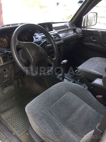 Mitsubishi Pajero 1994, 359,000 km - 2.8 l - Bakı