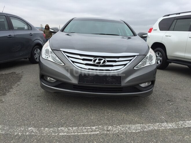 Hyundai Sonata 2013, 64,000 km - 2.4 л - Qusar