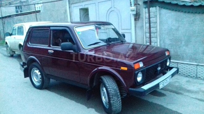 LADA (VAZ) Niva 2012, 75,000 km - 1.7 l - Quba