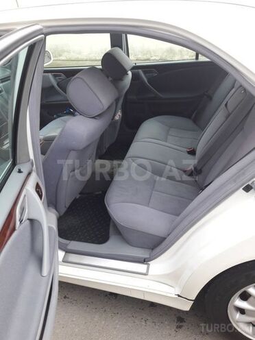 Mercedes E 280 1999, 240,000 km - 2.8 l - Bakı