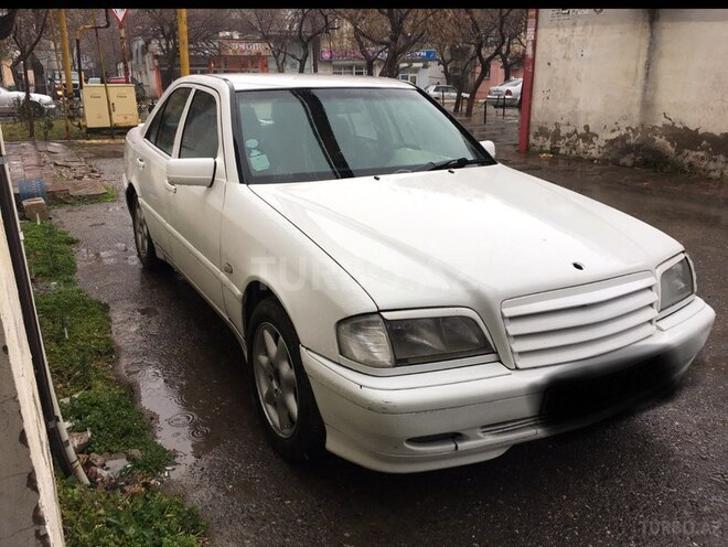 Mercedes C 200 1998, 378,000 km - 2.0 l - Bakı