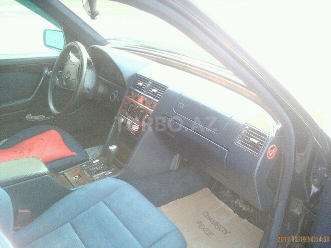 Mercedes C 180 1996, 256,000 km - 1.8 l - Bakı