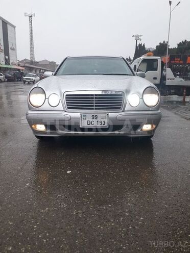 Mercedes E 200 1998, 290,029 km - 2.0 l - Bakı