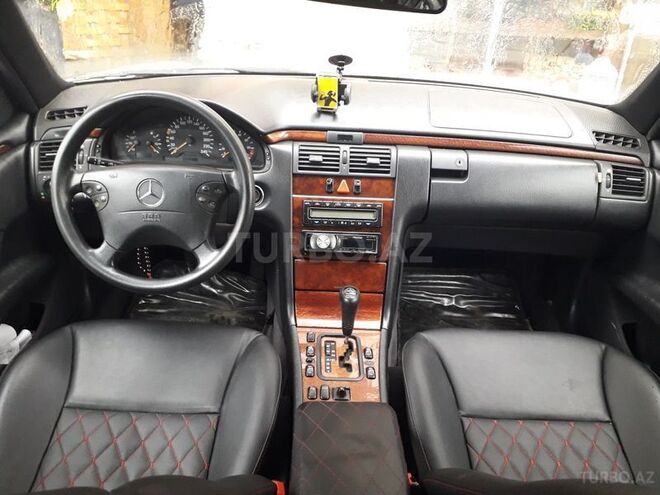 Mercedes E 200 1998, 290,029 km - 2.0 l - Bakı