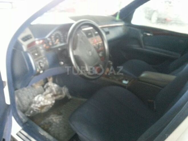 Mercedes E 230 1997, 2,890,542 km - 2.4 l - Gəncə