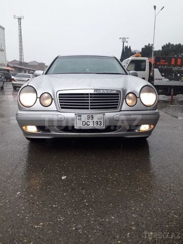 Mercedes E 200 1998, 290,029 km - 2.0 l - Bakı