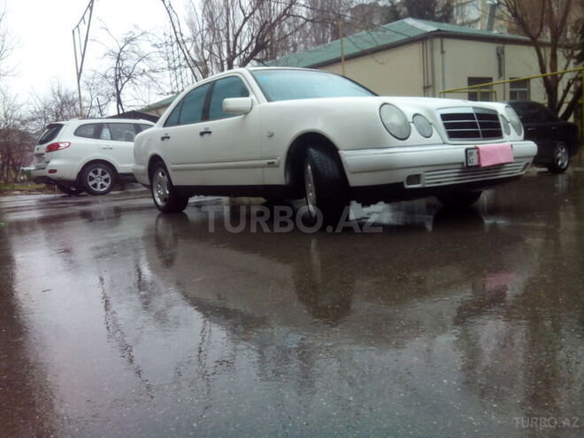 Mercedes E 230 1996, 468,587 km - 2.3 л - Bakı