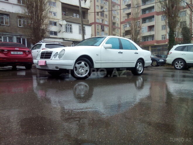 Mercedes E 230 1996, 468,587 km - 2.3 л - Bakı