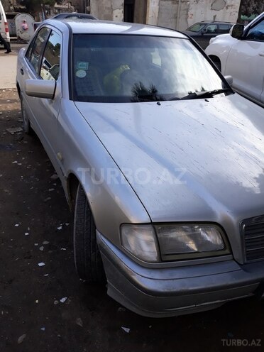 Mercedes C 240 1999, 18,530 km - 2.4 l - Bakı