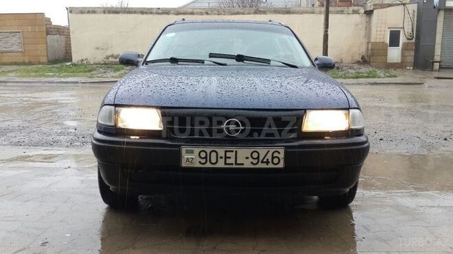 Opel Astra 1994, 124,365 km - 1.6 l - Sumqayıt