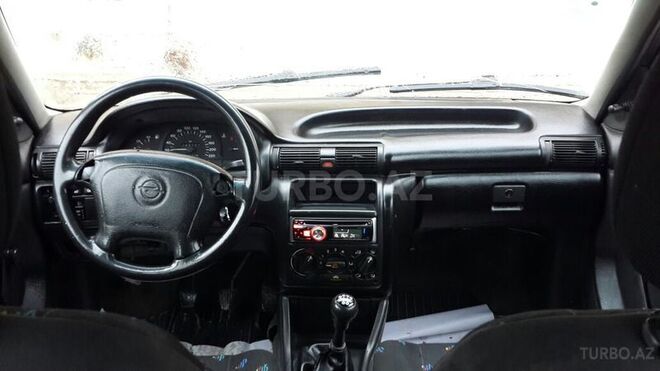Opel Astra 1994, 124,365 km - 1.6 l - Sumqayıt