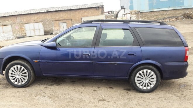 Opel Vectra 1997, 391,000 km - 2.0 l - Sumqayıt