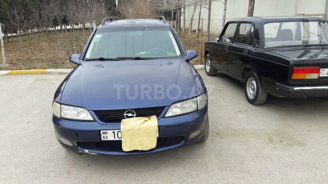 Opel Vectra 1997, 391,000 km - 2.0 l - Sumqayıt