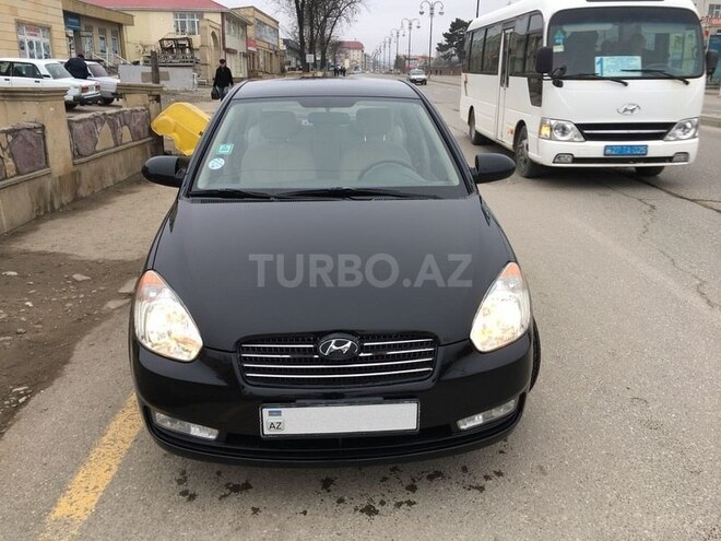 Hyundai Accent 2009, 130,000 km - 1.4 l - Qusar