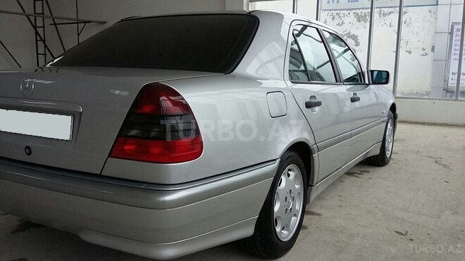 Mercedes C 180 1998, 299,400 km - 1.8 л - Gəncə