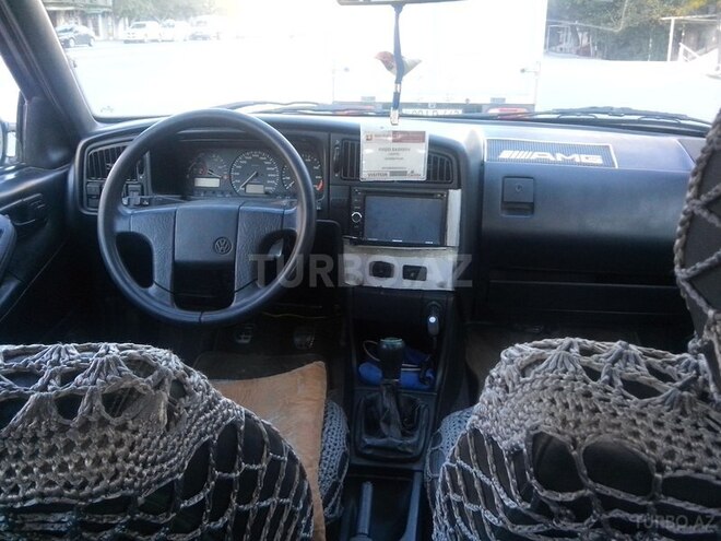 Volkswagen Passat 1992, 280,000 km - 2.0 л - Bakı