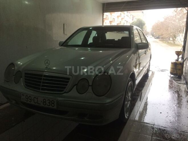 Mercedes E 240 1999, 370,000 km - 2.4 l - Bakı