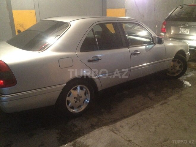 Mercedes C 180 1995, 451,251 km - 1.8 л - Bakı