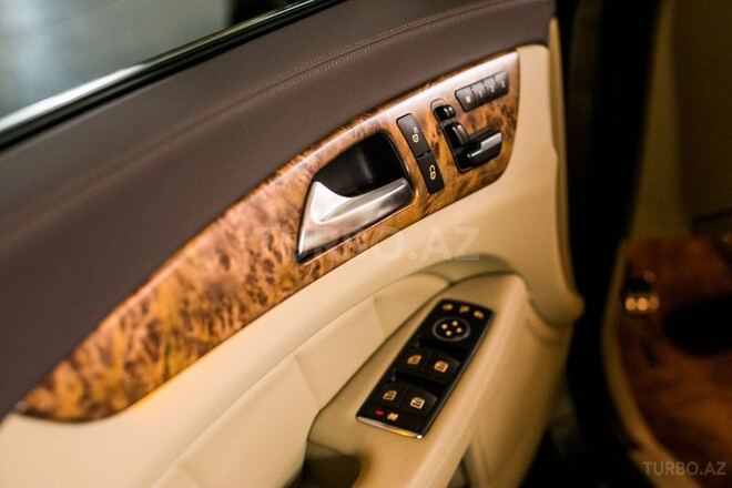 Mercedes CLS 350 2011, 72,000 km - 3.5 л - Bakı