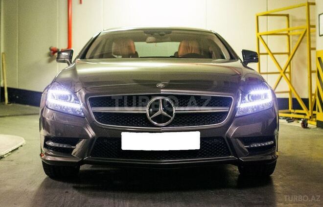 Mercedes CLS 350 2011, 72,000 km - 3.5 л - Bakı