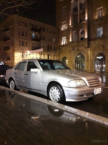 Mercedes C 200 1997, 275,748 km - 2.0 l - Bakı