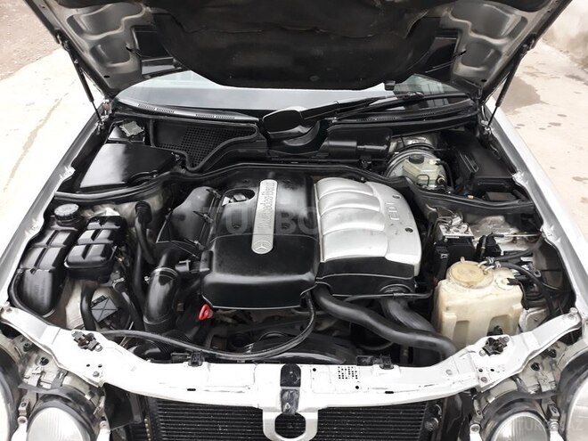 Mercedes E 220 1999, 358,000 km - 2.2 l - Gəncə