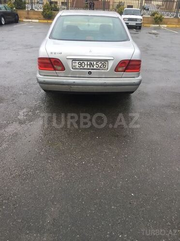 Mercedes E 230 1997, 378,000 km - 2.3 l - Bakı