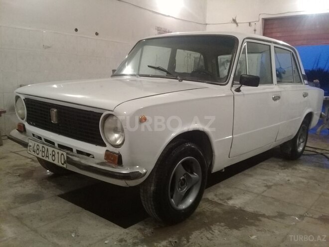 LADA (VAZ) 21011 1981, 389,000 km - 1.3 л - Neftçala