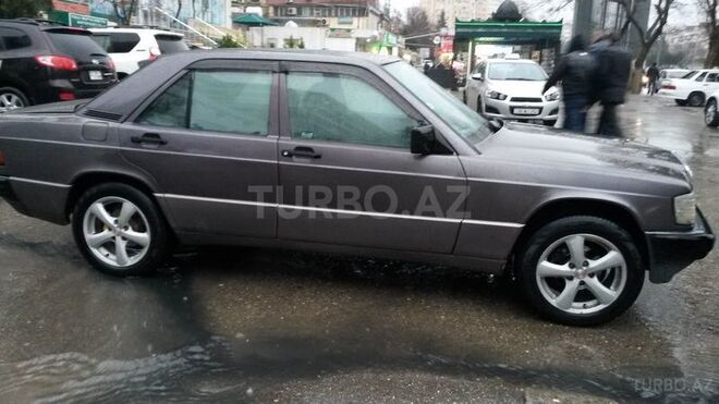 Mercedes 190 1993, 368,419 km - 1.8 л - Bakı