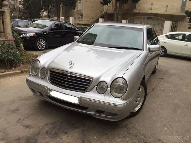 Mercedes C 220 2000, 199,998 km - 2.2 l - Bakı